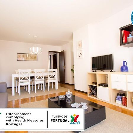 Spacious Apartment In Lisbon Bagian luar foto