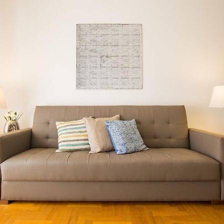 Spacious Apartment In Lisbon Bagian luar foto
