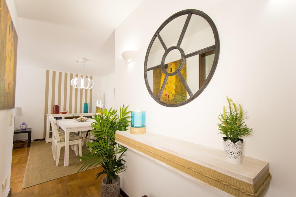 Spacious Apartment In Lisbon Bagian luar foto