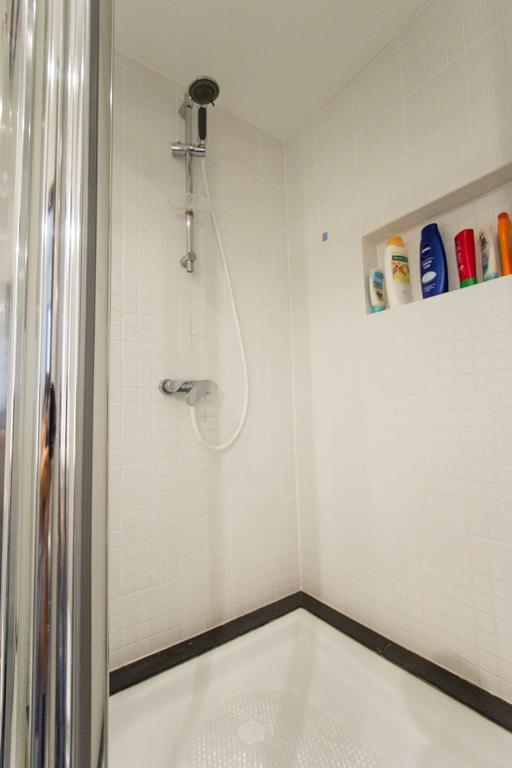 Spacious Apartment In Lisbon Bagian luar foto